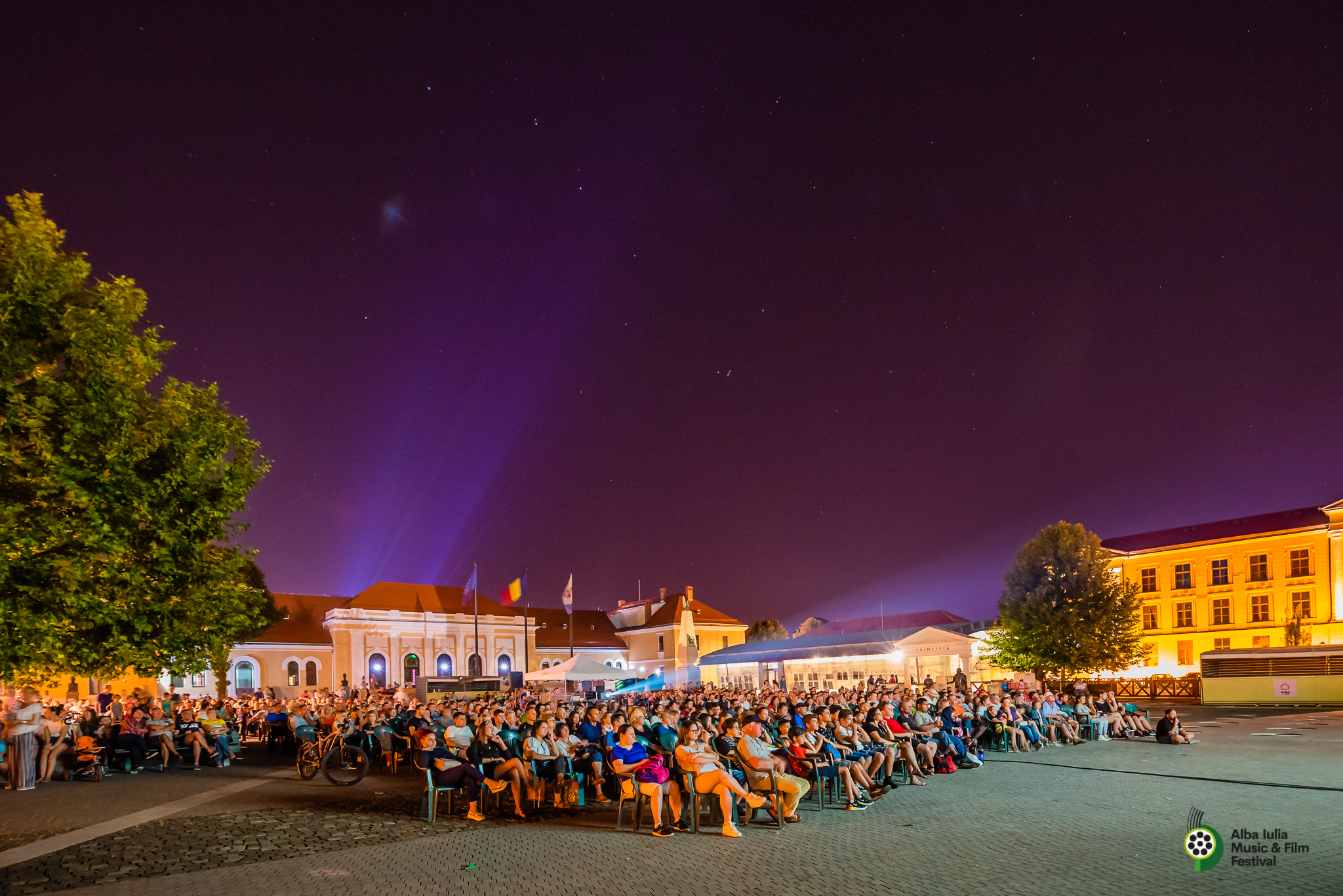 Actori, regizori și personaje “din alte lumi”, invitați speciali la Alba Iulia Music & Film Festival