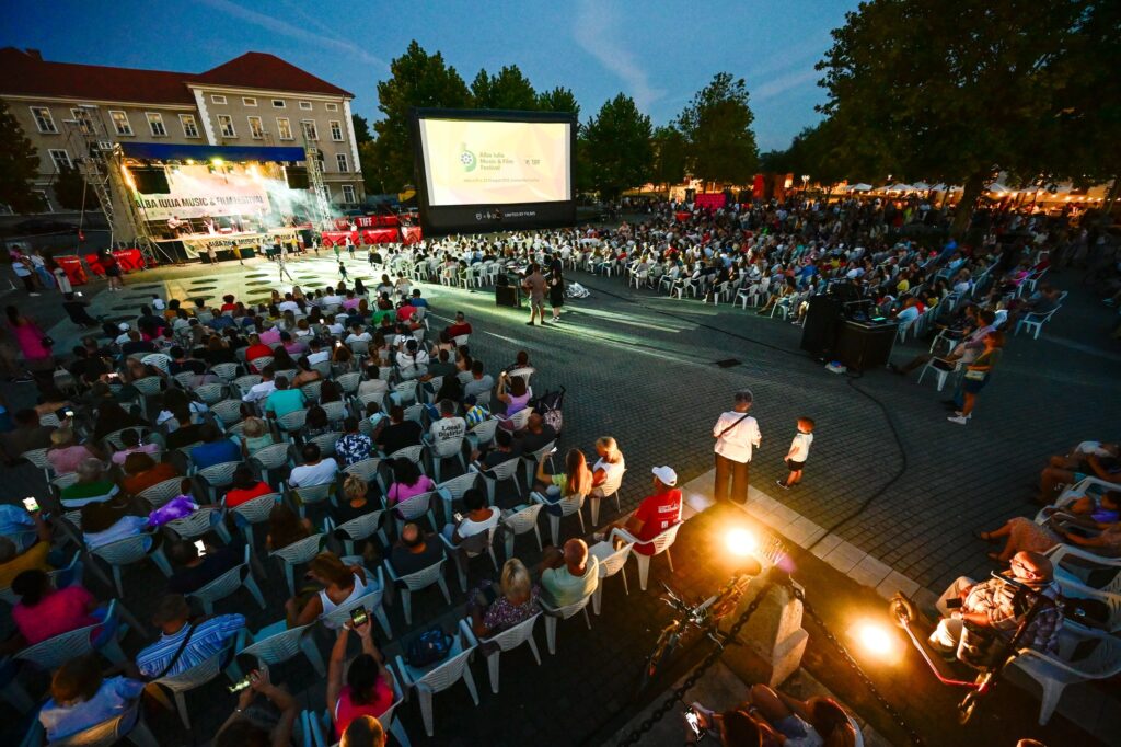 Read more about the article Alba Iulia Music and Film Festival revine în Cetate! Ce te așteaptă la ediția a XIII-a?